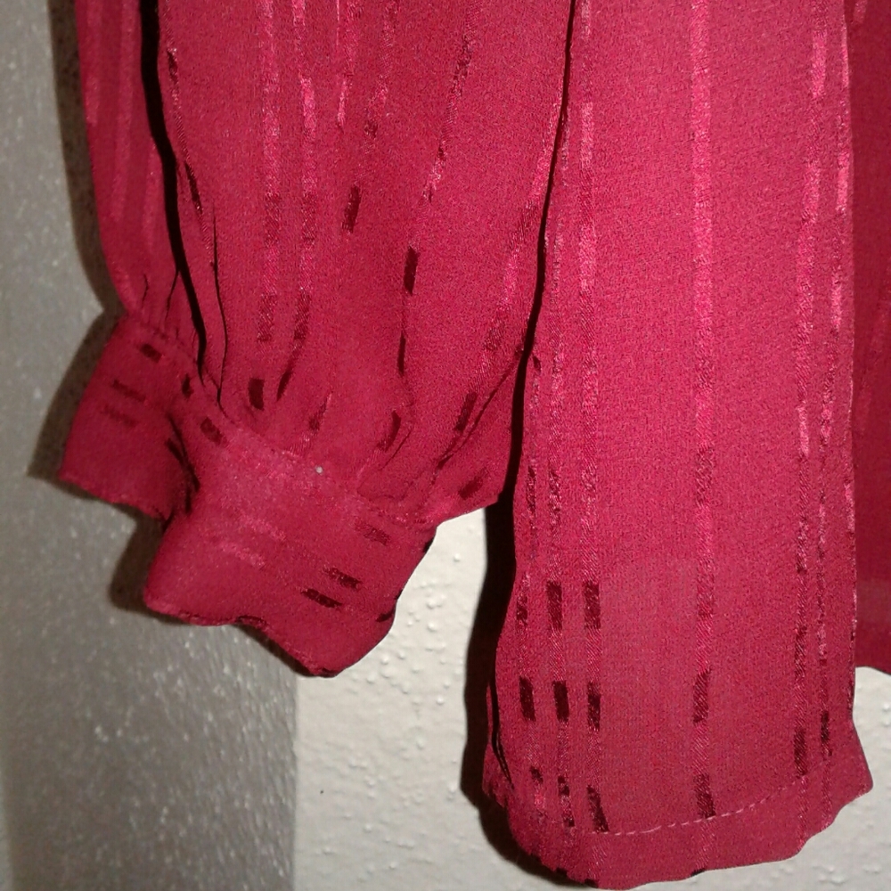 Options Red Blouse - Picture 3 of 7